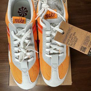 Size 12 - Nike Air Max Pre-Day Kumquat 2021
